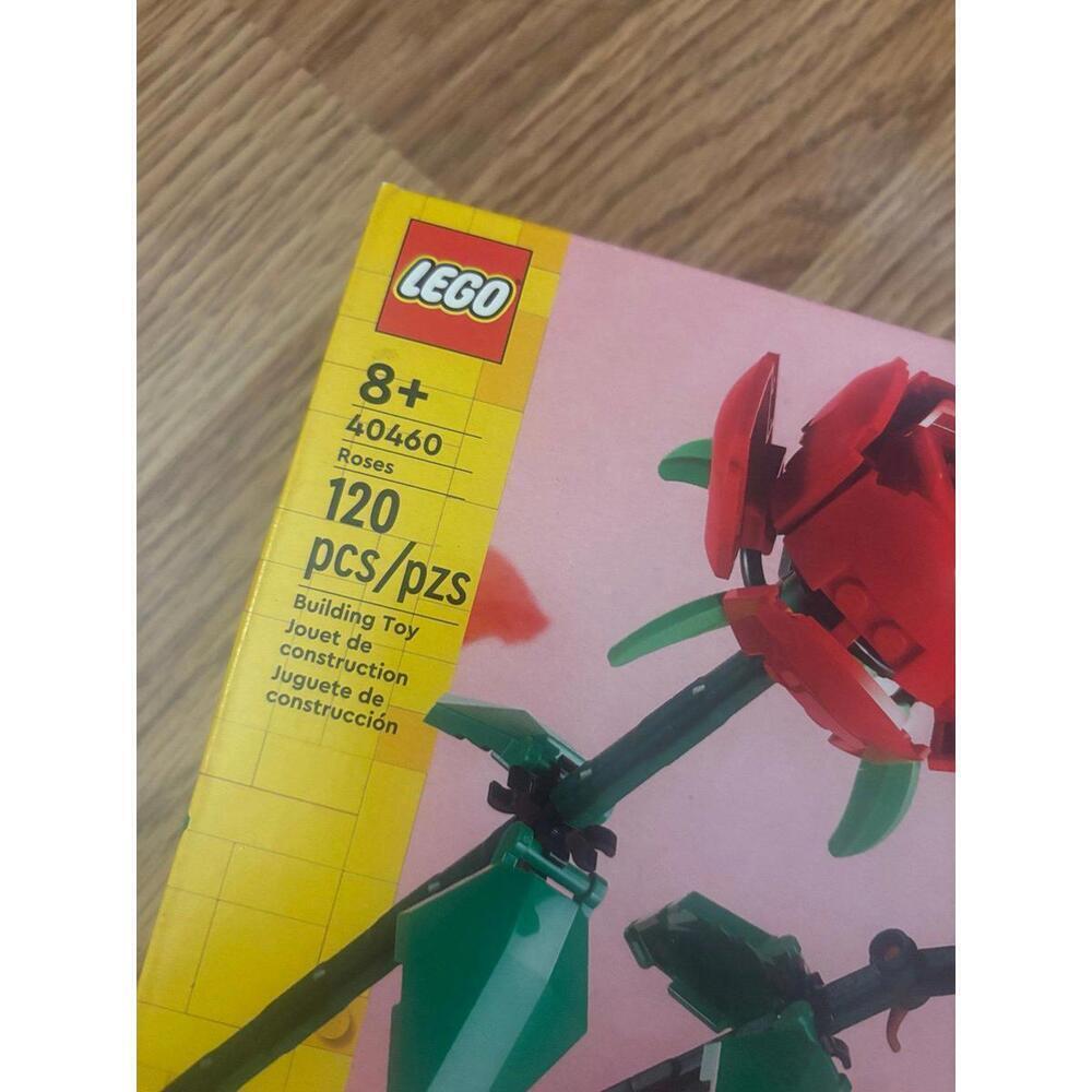 Lego Roses 120 Pieces - Picture 3 of 5